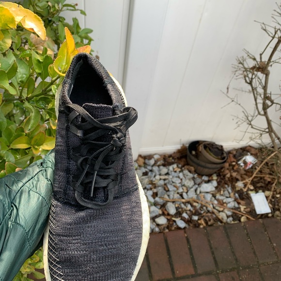 Adidas running shoes size 8.5 - Picture 3 of 4